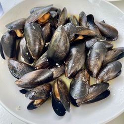 The Inn at Saint Peter's Village - Mussels was good but salty