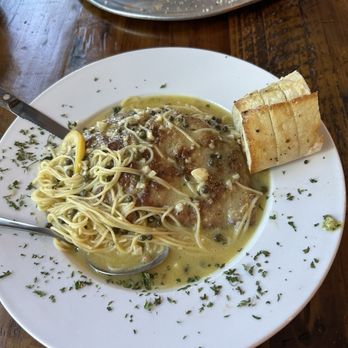 Violas - Veal Picatta - Seafood Near Me - St. Augustine, Florida