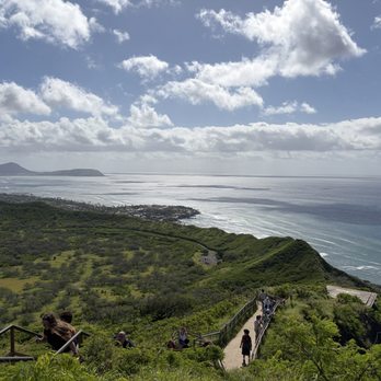 Diamond Head State Monument - View of East Honolulu - Parks Near Me - Honolulu, Hawaii Diamond Head State Monument - View of East Honolulu - Parks Near Me - Honolulu, Hawaii
