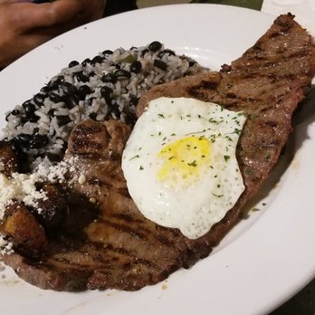 Mojito - Bistec a Caballo - Cuban Near Me - Seattle, Washington