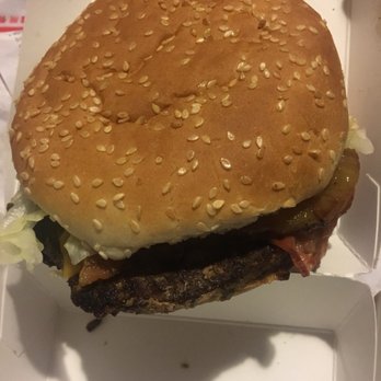 Jollibee - Aloha burger: beef patty, bacon, lettuce, pineapple - Fast Food Near Me - Scarborough, Alberta Jollibee - Aloha burger: beef patty, bacon, lettuce, pineapple - Fast Food Near Me - Scarborough, Alberta