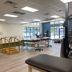 STAR Physical Therapy - STAR Physical Therapy - Springfield Clinic Interior