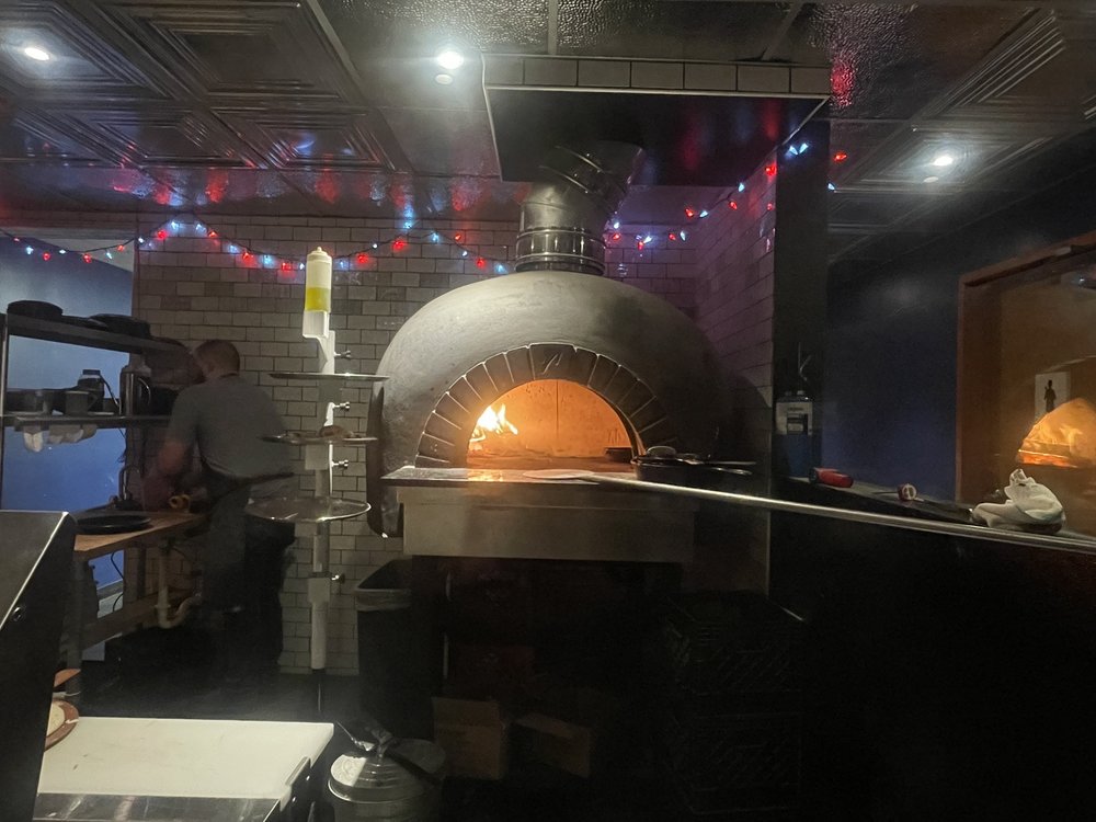 Pie Hard Pizza, Waterloo Roadtrippers