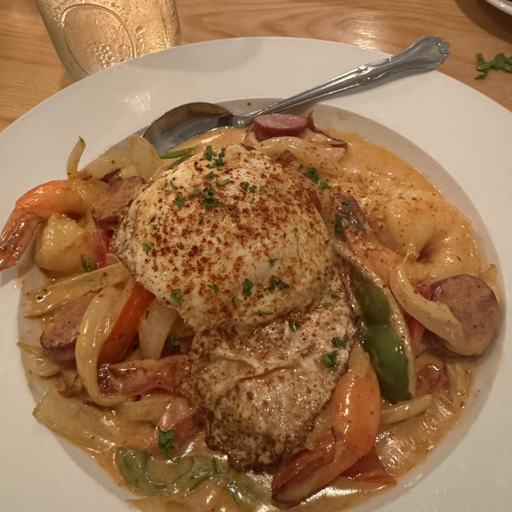 Juniper on Main - Charleston Style Shrimp & Grits Dinner - Southern Near Me - Carmel, Indiana Juniper on Main - Charleston Style Shrimp & Grits Dinner - Southern Near Me - Carmel, Indiana