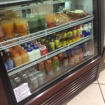 Winchell's Donut House - Donuts Near Me - San Fernando, California