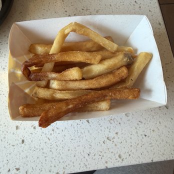 Habit Burger & Grill - Burnt fries and disappointing customer service experience - Salad Near Me - Rolling Hills, California Habit Burger & Grill - Burnt fries and disappointing customer service experience - Salad Near Me - Rolling Hills, California