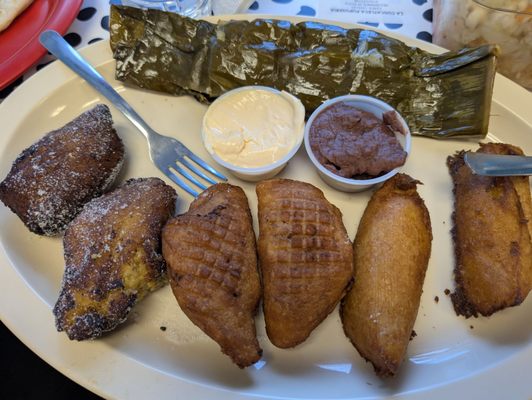 La Cuscatleca East by null