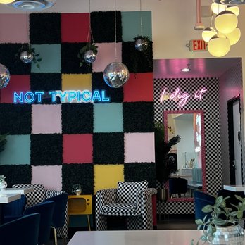 Dig it Coffee - Lounge area - Coffee & Tea Near Me - Las Vegas, Nevada Dig it Coffee - Lounge area - Coffee & Tea Near Me - Las Vegas, Nevada