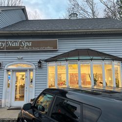 Serenity Nail Spa - Front of salon