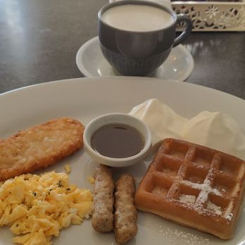 Marulilu Cafe - Mini breakfast C with a lavender London Fog latte - Cafes Near Me - Vancouver, British Columbia