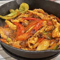 Su Casa Mexican Restaurant - Chicken Fajitas