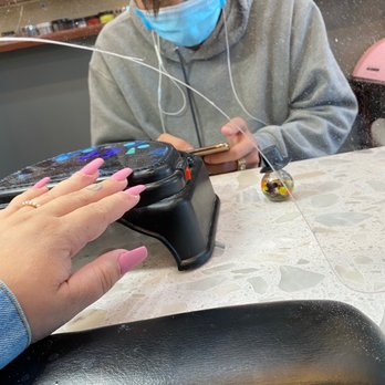 5th Avenue Spa & Nails - Acrylic full set - Nail Salons Near Me - Selma, Texas