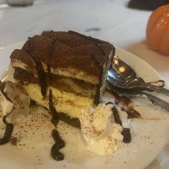 Mangia - Tirimisu - Italian Near Me - Orlando, Florida