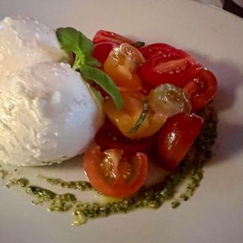 Amalia's Authentic Italian Restaurant - Insalata Caprese - Italian Near Me - Wake Forest, North Carolina