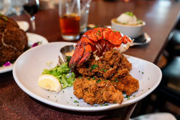 Q1227 Restaurant by null