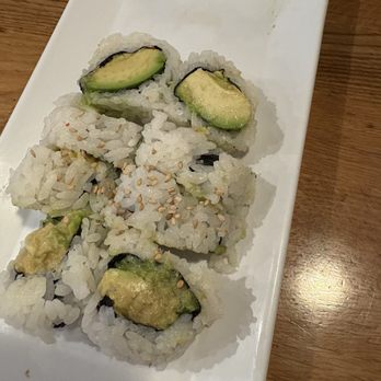 Aikan Sushi - Avocado roll - Izakaya Near Me - Northridge, California Aikan Sushi - Avocado roll - Izakaya Near Me - Northridge, California