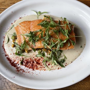 Firefly - Salmon - New American Near Me - Studio City, California