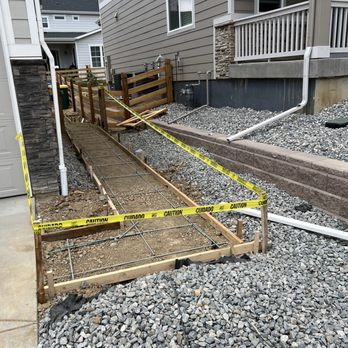 Custom Grey Concrete - Concrete walkway framing - Masonry/Concrete Near Me - Denver, Colorado