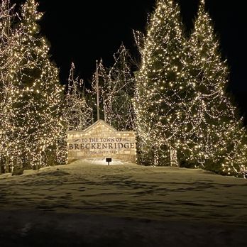 Breck Inn - Located directly across the street from the welcome sign - Hotels Near Me - Breckenridge, Colorado Breck Inn - Located directly across the street from the welcome sign - Hotels Near Me - Breckenridge, Colorado