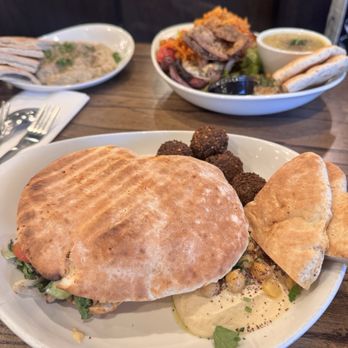 Dish N Dash - Fremont - Pita with Chicken Shawarma - Middle Eastern Near Me - Fremont, California Dish N Dash - Fremont - Pita with Chicken Shawarma - Middle Eastern Near Me - Fremont, California