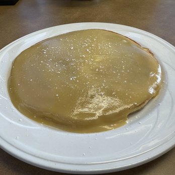 Café Kalawe - Short stack chantilly pancake - Breakfast & Brunch Near Me - Kaneohe, Hawaii