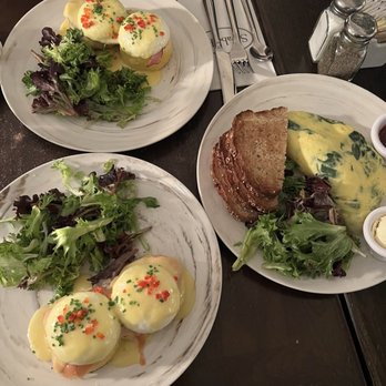 Sarabeth's West - Classic Ham Benedict, Salmon Benedict, Garden Omelette - Breakfast & Brunch Near Me - New York, New York Sarabeth's West - Classic Ham Benedict, Salmon Benedict, Garden Omelette - Breakfast & Brunch Near Me - New York, New York