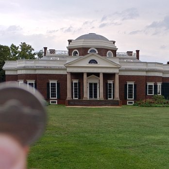 Thomas Jefferson's Monticello - Yes, I took a "nickel" picture. - Landmarks & Historical Buildings Near Me - Charlottesville, Virginia