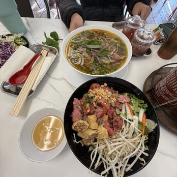Bun Mi Amor - Vietnamese Near Me - Elk Grove, California Bun Mi Amor - Vietnamese Near Me - Elk Grove, California
