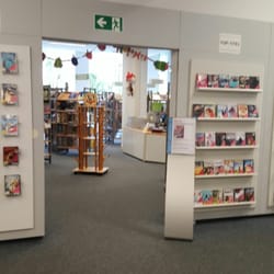 Egon-Erwin-Kisch-Bibliothek - Blick auf den Kinderbereich der Egon-erwin-kisch-bibliothek@t-online.de