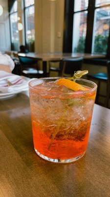 Capo & The Spritz by null