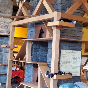 Seattle Meowtropolitan - Cat tree and platforms with beds for the cats. - Themed Cafes Near Me - Seattle, Washington Seattle Meowtropolitan - Cat tree and platforms with beds for the cats. - Themed Cafes Near Me - Seattle, Washington