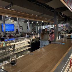 Red Leg Brewing Company - Bar area