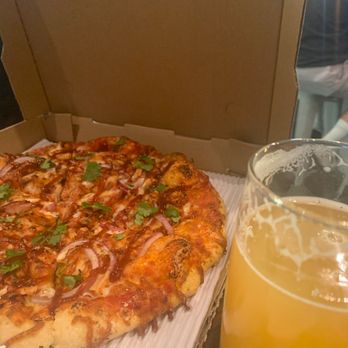 Hungry Squid Pizza - Moms Favorite. - Pizza Near Me Hungry Squid Pizza - Moms Favorite. - Pizza Near Me