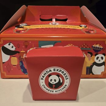 Panda Express - Medium box vs family box - Chinese Near Me - Albuquerque, New Mexico Panda Express - Medium box vs family box - Chinese Near Me - Albuquerque, New Mexico