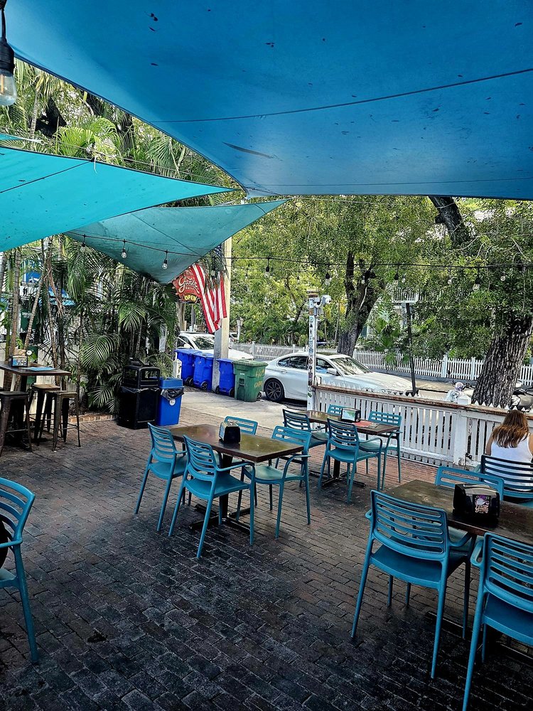 Hank's Hair of the Dog Saloon