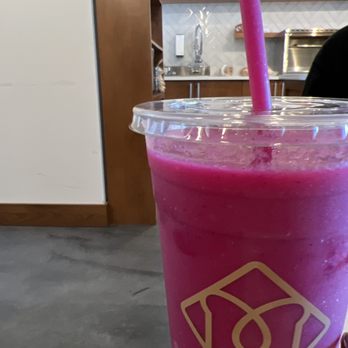 Toastique - Gingerberry  smoothie - Juice Bars & Smoothies Near Me - Colorado Springs, Colorado