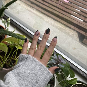 Hollywood Nails and Spa - Nail Salons Near Me - New York, New York Hollywood Nails and Spa - Nail Salons Near Me - New York, New York