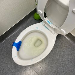 Concentra Medical Center - Urine all over, pubic hairs, unflushed toilet, no paper towels, toilet inoperative