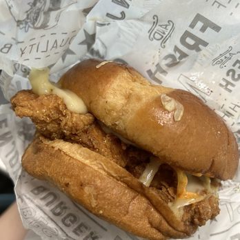 LA Burgers & Daiquiris - chicken sandwich - Cajun/Creole Near Me - Houston, Texas LA Burgers & Daiquiris - chicken sandwich - Cajun/Creole Near Me - Houston, Texas