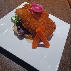 Geraghty's Pub - Chicken and waffles