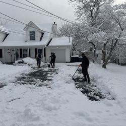 Turn Up Ur Lawns - Snow removal