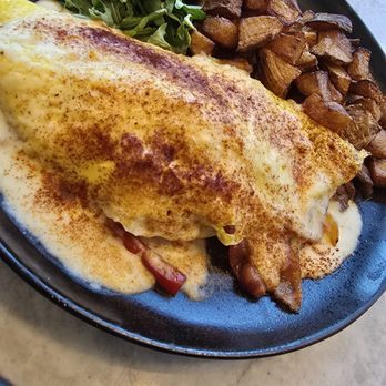 Black Coffee Cafe Negro - Steak and Cheese Omelet - Coffee & Tea Near Me - Winter Park, Florida Black Coffee Cafe Negro - Steak and Cheese Omelet - Coffee & Tea Near Me - Winter Park, Florida