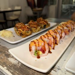 Hachiko Sushi House - Pink Lover