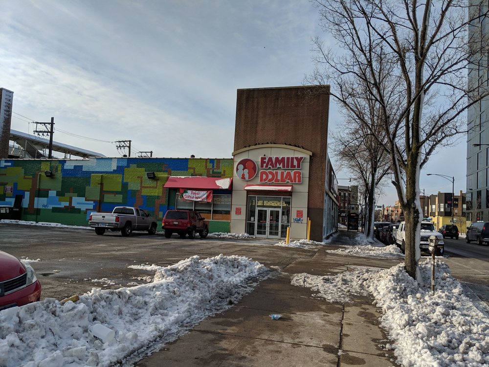 FAMILY DOLLAR 11 Photos & 18 Reviews Discount Store 2252 N Milwaukee Ave, Chicago, IL