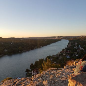 Mount Bonnell - Hiking Near Me - Austin, Texas Mount Bonnell - Hiking Near Me - Austin, Texas