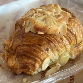 La Panadería Bakery Café - Bakeries Near Me - San Antonio, Texas La Panadería Bakery Café - Bakeries Near Me - San Antonio, Texas