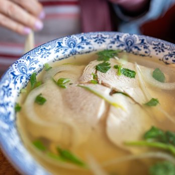 LeQuy - Chicken Phở ($16) - Vietnamese Near Me - Campbell, California LeQuy - Chicken Phở ($16) - Vietnamese Near Me - Campbell, California
