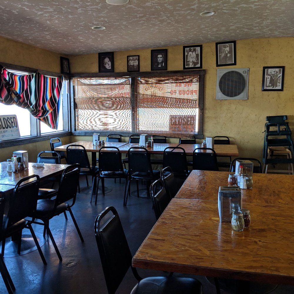 La Palma - Dining area - Mexican Near Me - Palmdale, California
