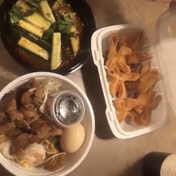 Ramen 101 - Summer cucumbers Crab Rangoon Chicken and Shrimp - Build Your Own Ramen Bowl - Ramen Near Me - Castro Valley, California Ramen 101 - Summer cucumbers Crab Rangoon Chicken and Shrimp - Build Your Own Ramen Bowl - Ramen Near Me - Castro Valley, California