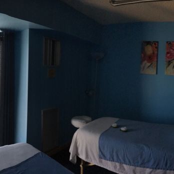 Jai Dee Thai Massage - The layout of the room. - Massage Near Me - Honolulu, Hawaii Jai Dee Thai Massage - The layout of the room. - Massage Near Me - Honolulu, Hawaii